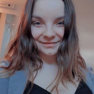 Meet your Posher, Lydia